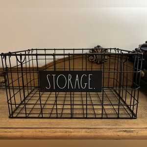 Rae Dunn Metal Wire Basket
16" x 12" x 8" Storage
